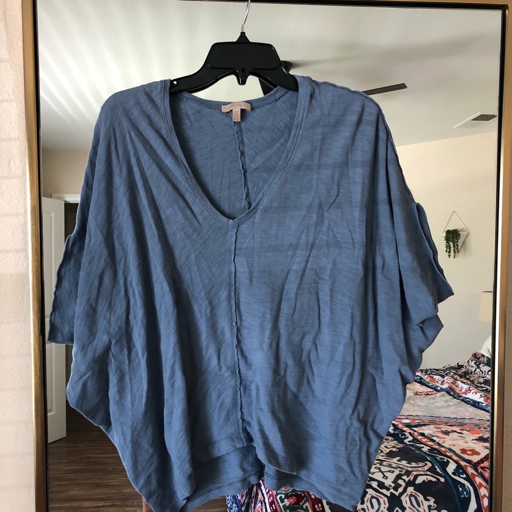 Bordeaux blue top